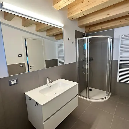 Pool Access Penthouse Near The Apartment