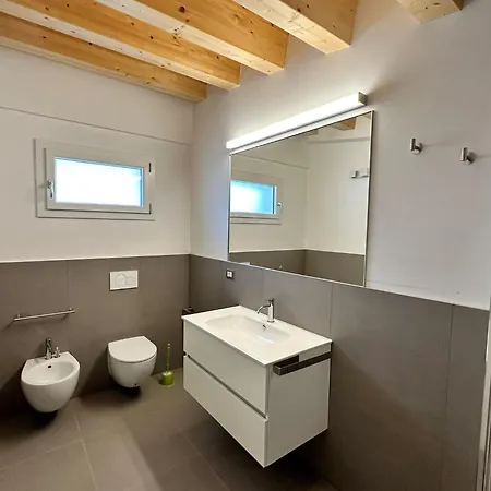 Pool Access Penthouse Near The Apartment